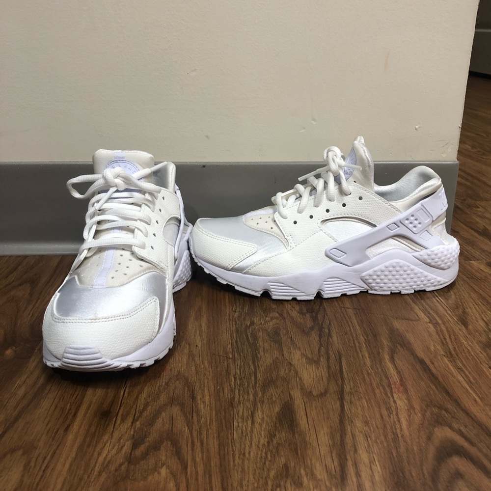 Nike Huarache Sneakers